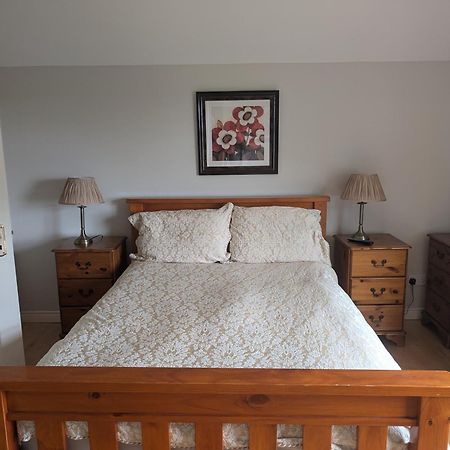 Clare House Bed & Breakfast Ballycastle Eksteriør billede